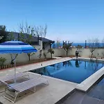 Comfort 4 Bedroom View * Yalova