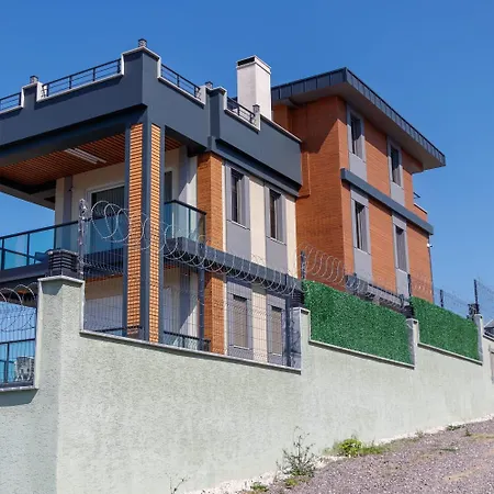 Comfort 4 Bedroom Terrace Villa Yalova Sea View Yalova