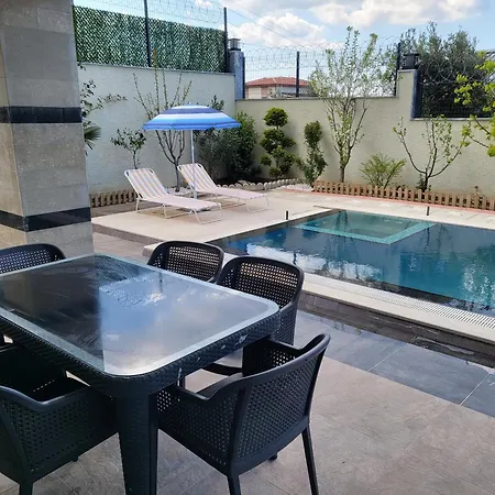 Villa Comfort 4 Bedroom Terrace Villa Yalova Sea View *