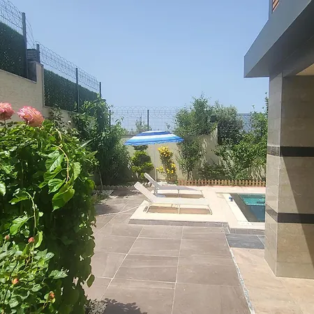 Comfort 4 Bedroom Terrace Villa Yalova Sea View Villa